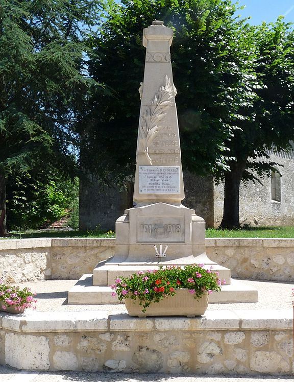 War Memorial Eynesse #1