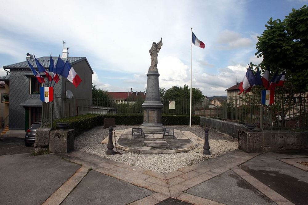 Oorlogsmonument Saint-Laurent-en-Grandvaux #1