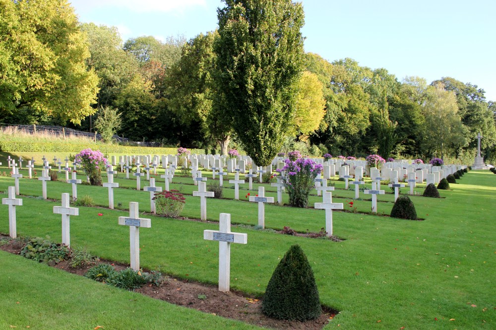 Commonwealth War Cemetery Ecoivres #7