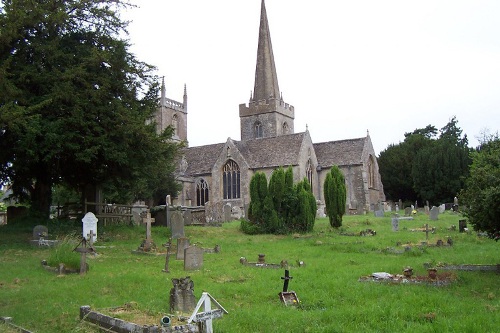 Commonwealth War Graves St Mary Churchyard