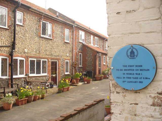 Memorial First WWI-Bomb on Britain