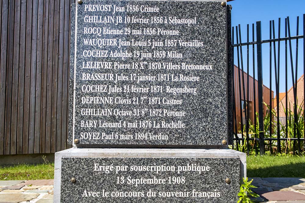 War Memorial Péronne-en-Mélantois #2