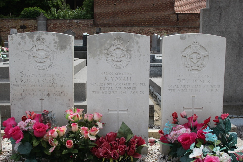 Commonwealth War Graves Thorembais-St.Trond #5