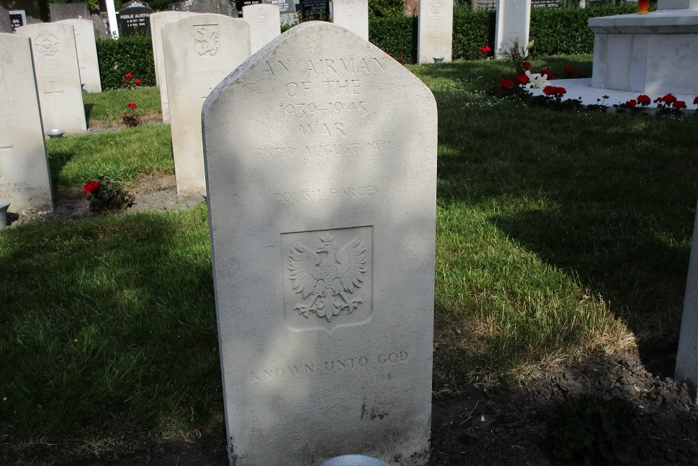 Commonwealth War Graves General Cemetery Harlingen #2