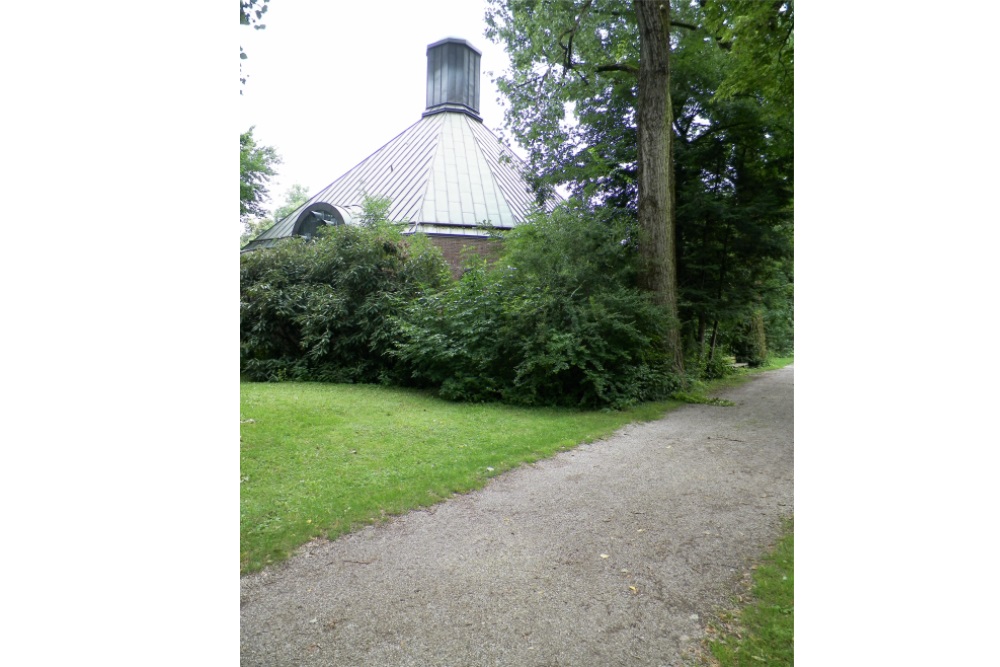 Crematorium Ostfriedhof Munich #2