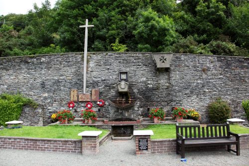 Oorlogsmonument Lonan en Laxey #1