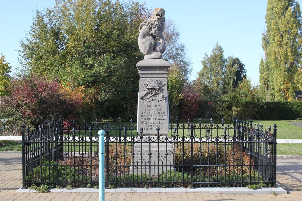 War Memorial Hellebecq #1