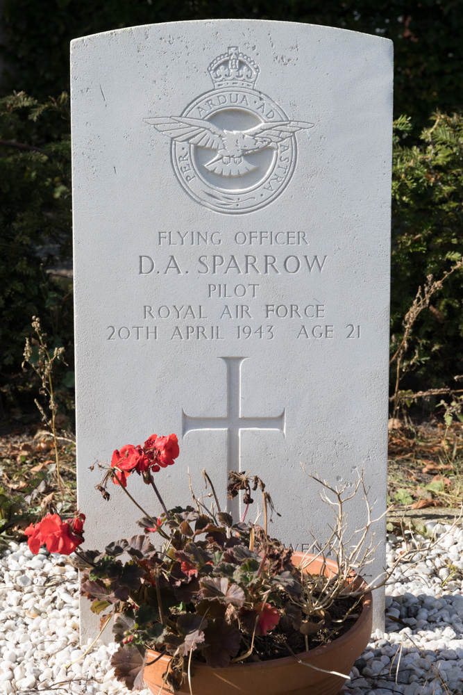 Commonwealth War Graves Municipal Cemetery #3