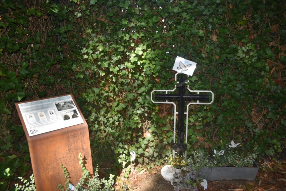 Remembrance Cross Secret Army Hasselt Kiewit #3