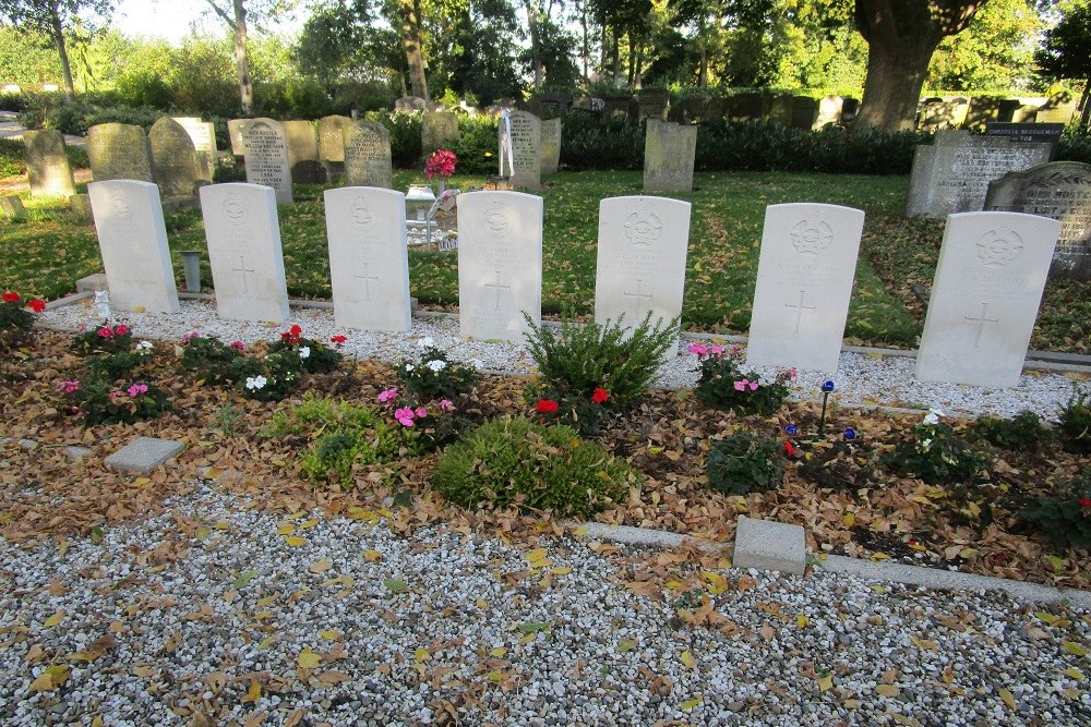 Commonwealth War Graves Protestant Cemetery Strijen #2