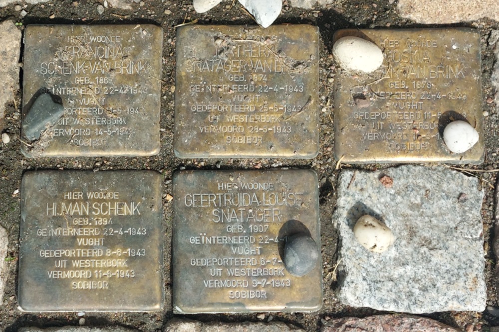 Stumbling Stones Albrecht Beijlinggracht 24