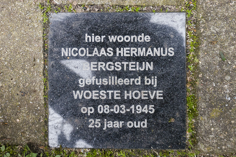 Memorial Stone Bernulfusstraat 3