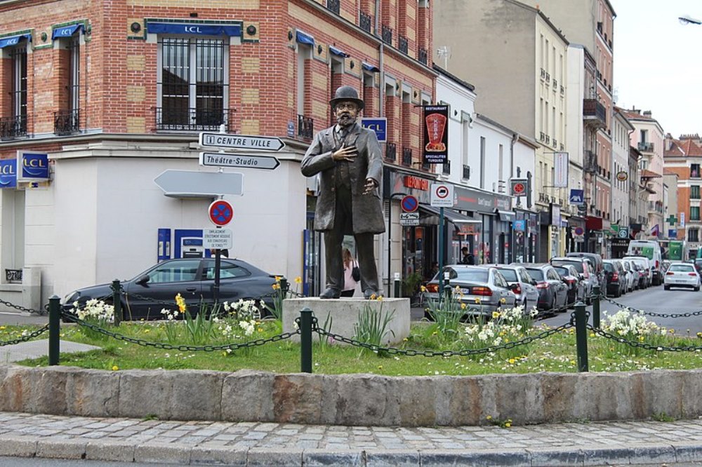 Statue of Jean Jaurs #1