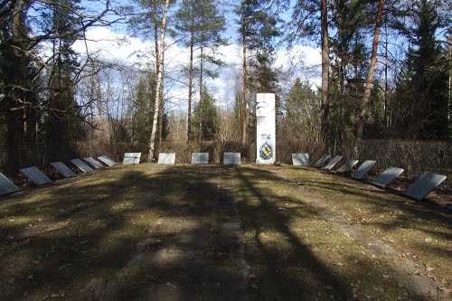 Sovjet Oorlogsbegraafplaats Jaunbērze #1