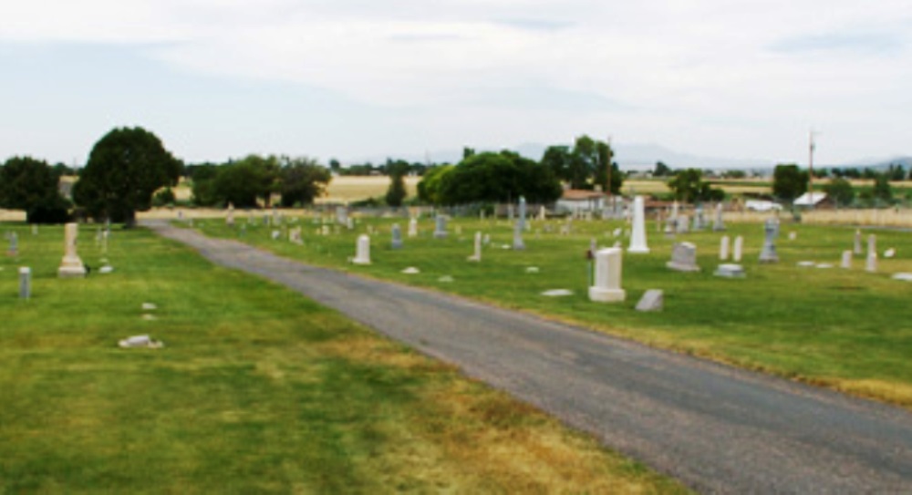American War Grave Kanosh Cemetery