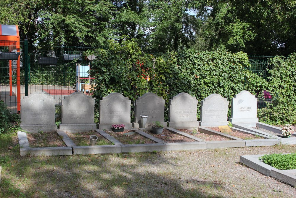 Belgian Graves Veterans Dion-Le-Mont #3