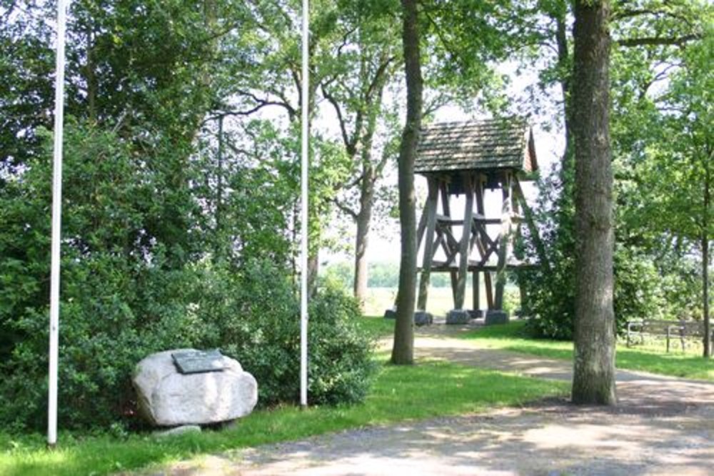 War Memorial Katlijk #1