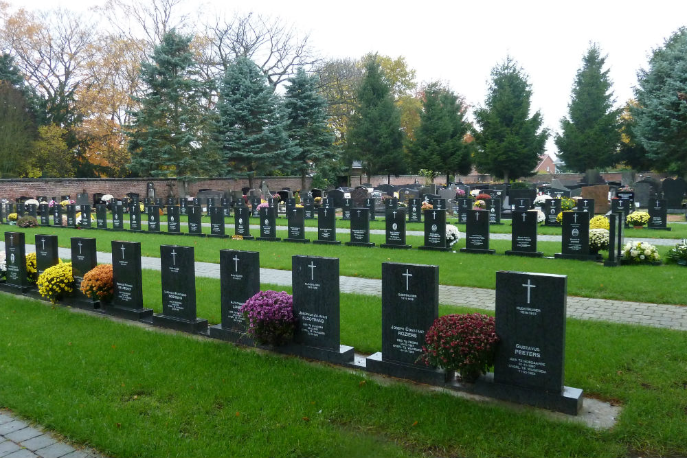 Belgian War Graves Municipal Cemetery Wijnegem #1