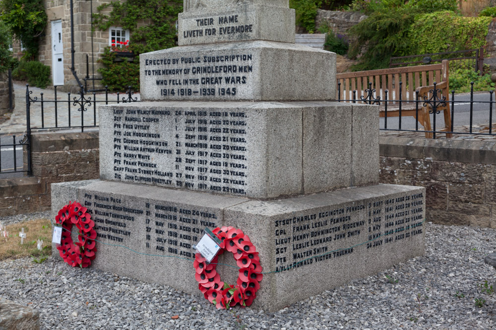 War Memorial Grindleford #4