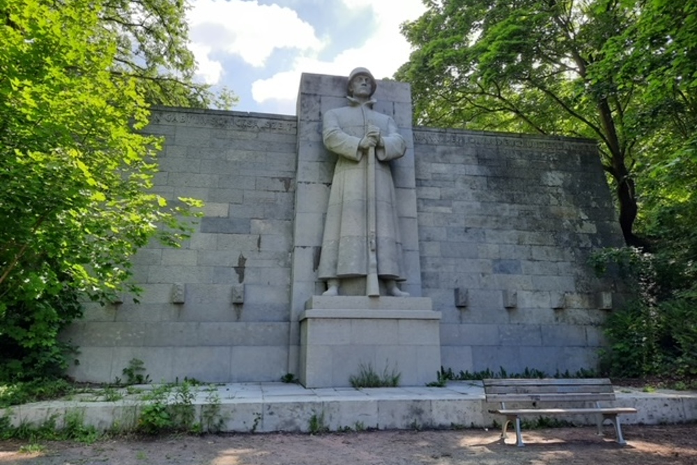 Oorlogsmonument Hildesheim #1