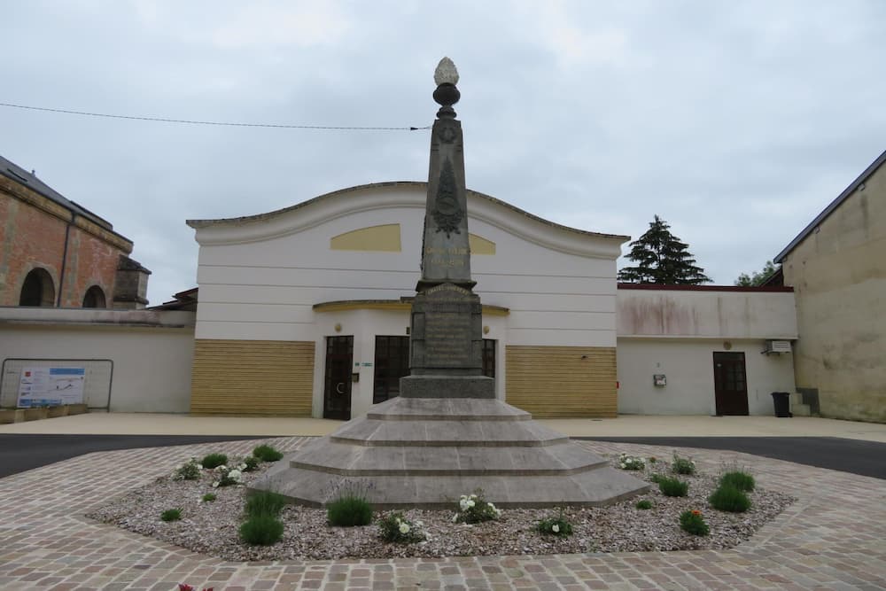 Monument aux Morts Châtel-Chéhéry