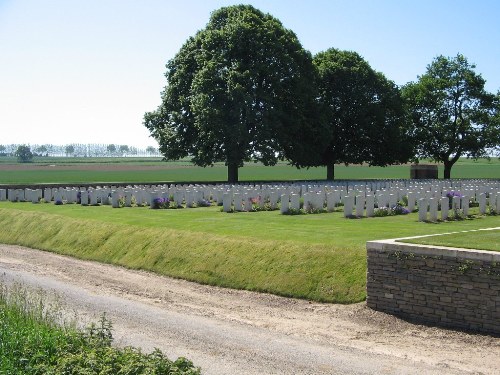 Commonwealth War Cemetery Courcelette #1