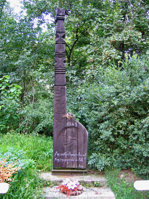 Hungarian War Graves Lovasberny #2