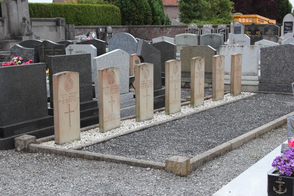 Oorlogsgraven van het Gemenebest Blharies #2