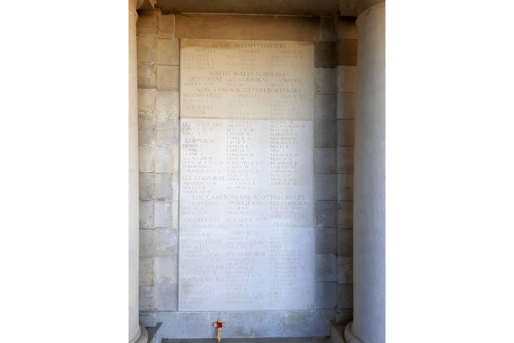 Commonwealth War Cemetery Pozieres #4