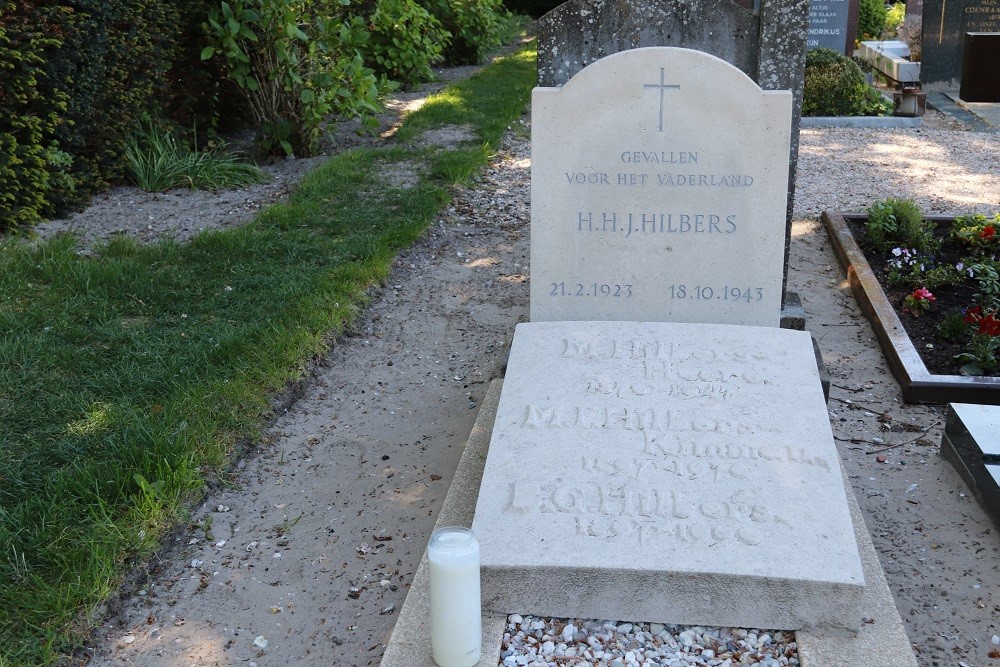 Dutch War Graves R.C. Cemetery Wimmenum