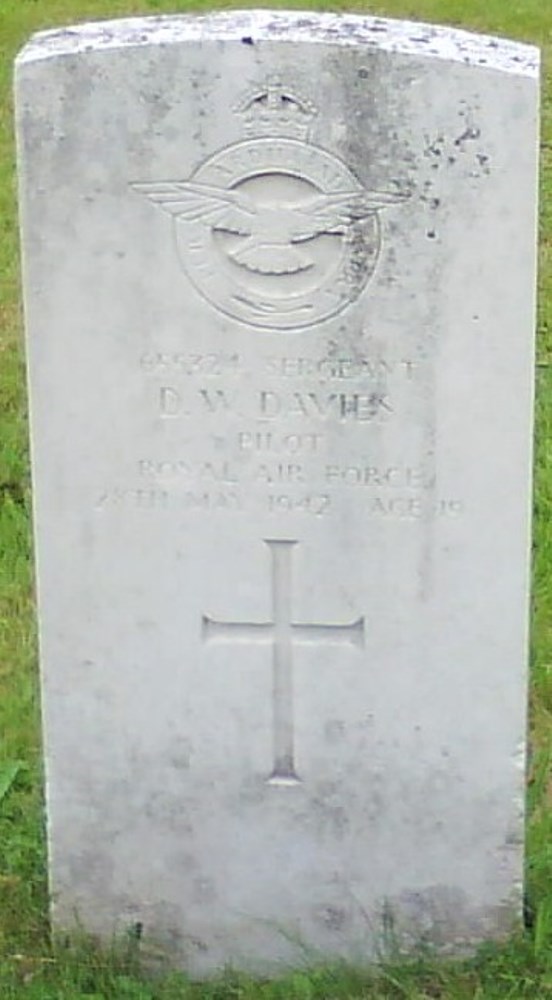 Commonwealth War Graves Cwm Cemetery #1