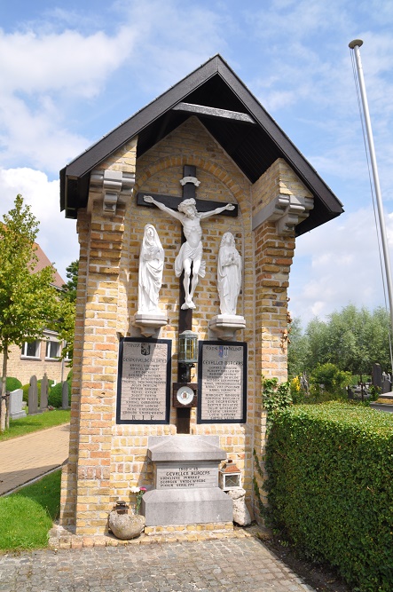 War Memorial Pervijze #4