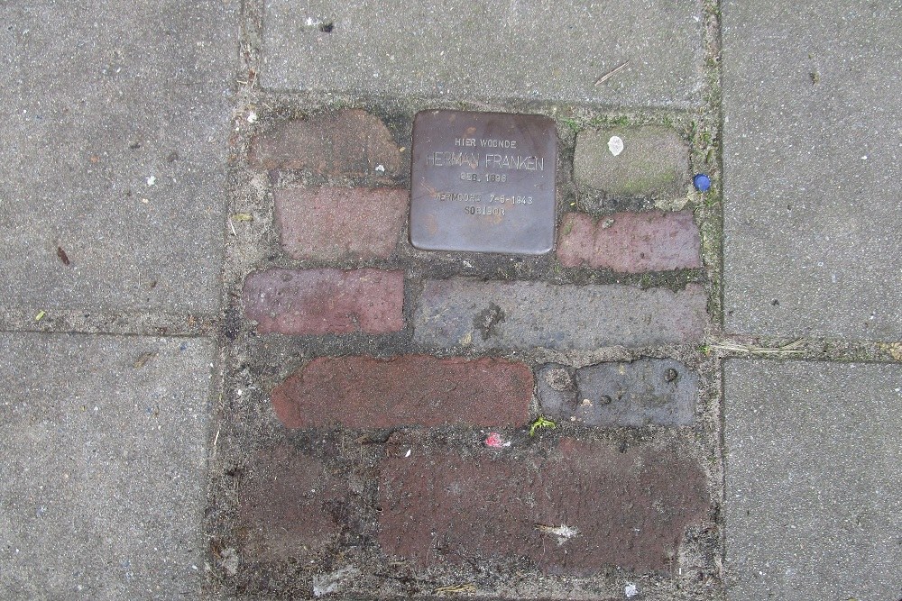 Stumbling Stone Paul Krugerstraat 9 #2