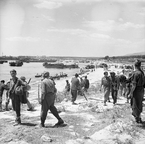 Invasion Beach Operation Husky - Sector 8th Army #2