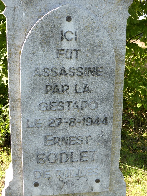 Memorial to Ernest Bodlet #2