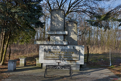 Monument voor de Strijders voor de Nationale en Sociale Vrijheid #1