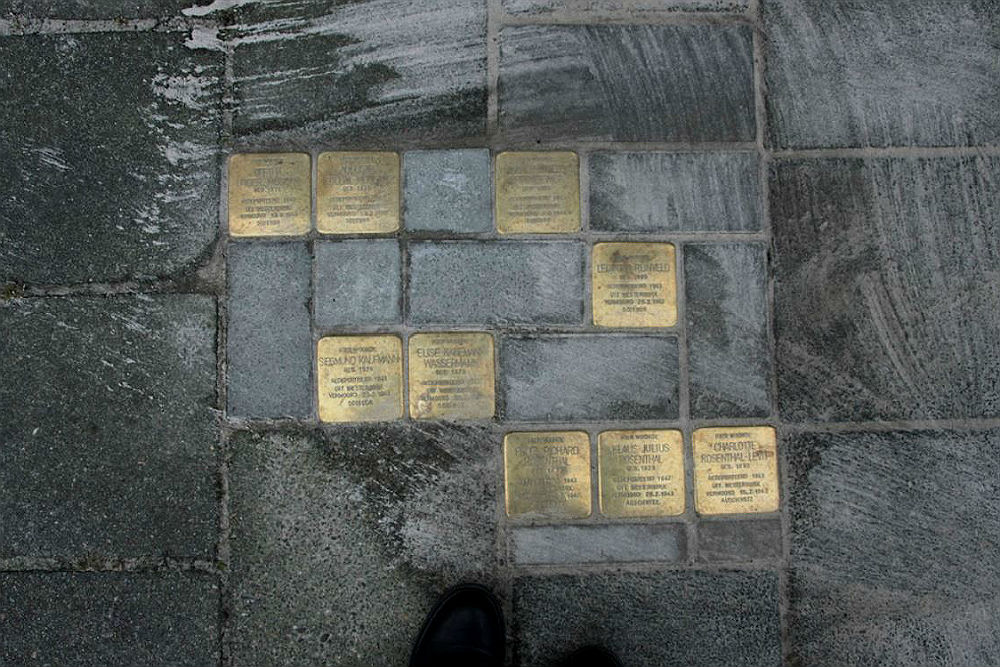 Stolpersteine Wassenberghstraat 24