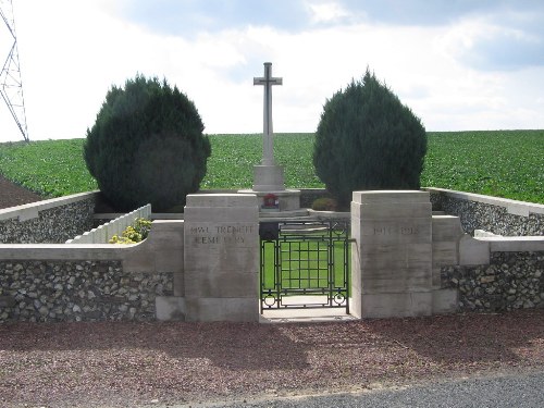 Commonwealth War Cemetery Owl Trench #1