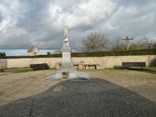 Oorlogsmonument Saint-Castin #1