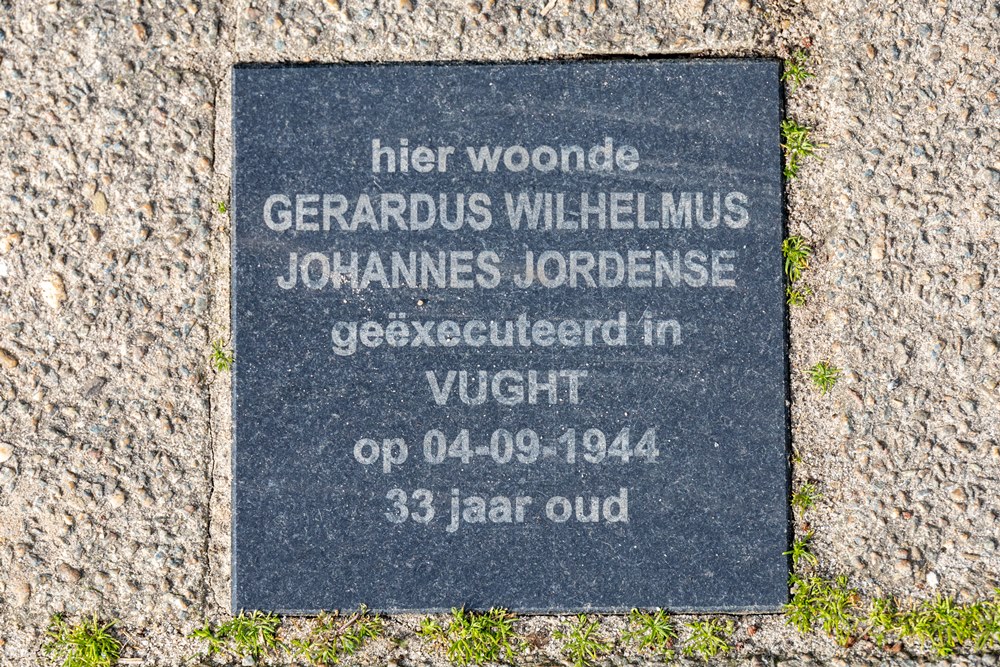 Memorial Stone Randenbroekerweg 77