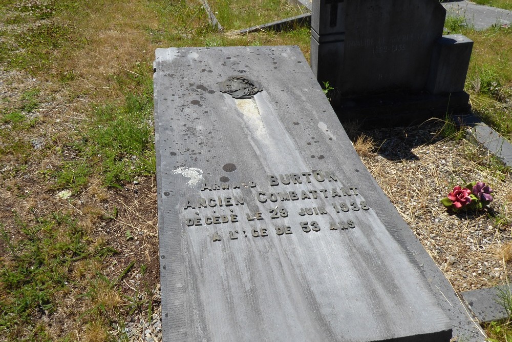 Belgian Graves Veterans Godinne #2