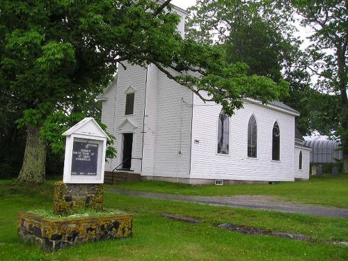 Commonwealth War Grave St. Paul's Anglican Church Cemetery #1