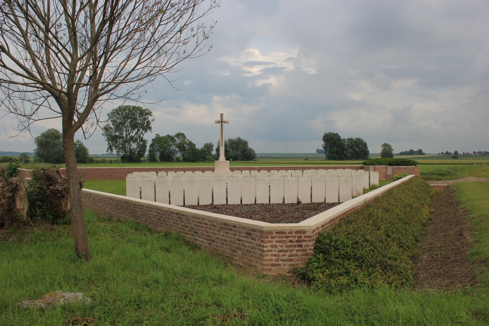 Commonwealth War Cemetery Triangle #1