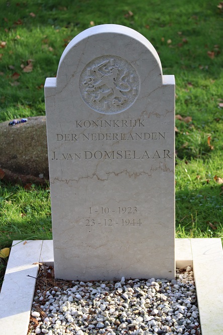 Dutch War Graves General Cemetery Bergen #2