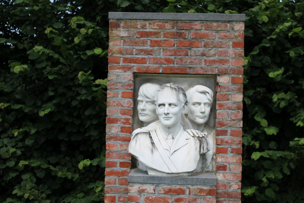 Monument Hoeve Mangelschots #2