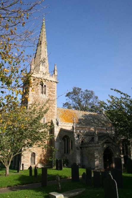 Commonwealth War Grave St. Nicholas Churchyard