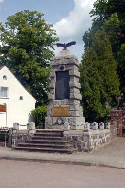 War Memorial Schnfeld #1
