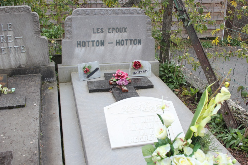 Belgian Graves Veterans Ellignies-lez-Frasnes #4