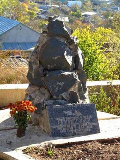 Monument Parachutist A. Onoshko #1