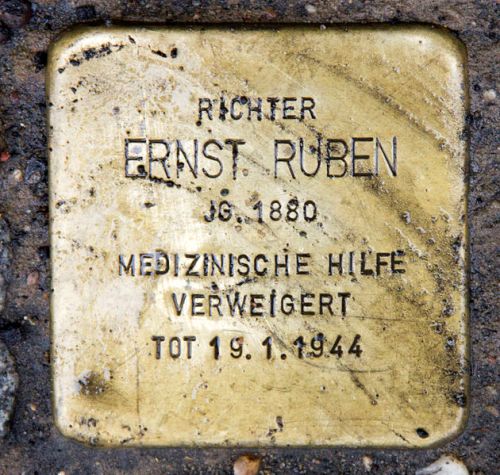 Stolpersteine Magdeburger Platz 1 #4